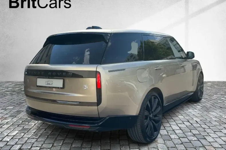 Land Rover Range Rover din 2024 cu 10.371 km - oferta LAN247394 - foto 7