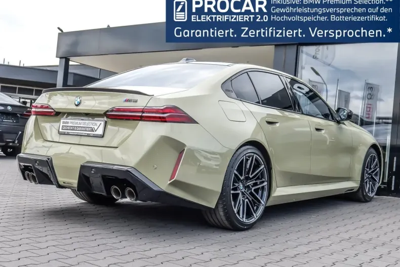 BMW M5 (Seria 5) din 2024 cu 17.485 km - oferta BMW247397 - foto 3