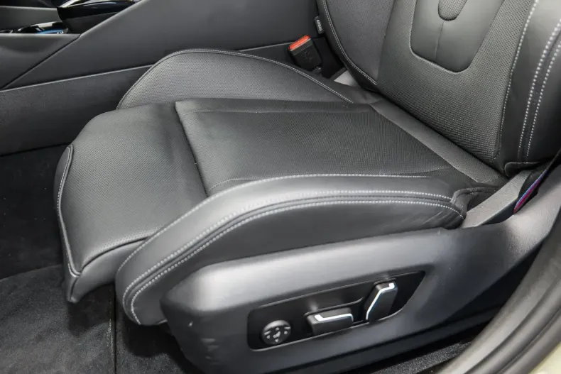 BMW M5 (Seria 5) din 2024 cu 17.485 km - oferta BMW247397 - foto 22