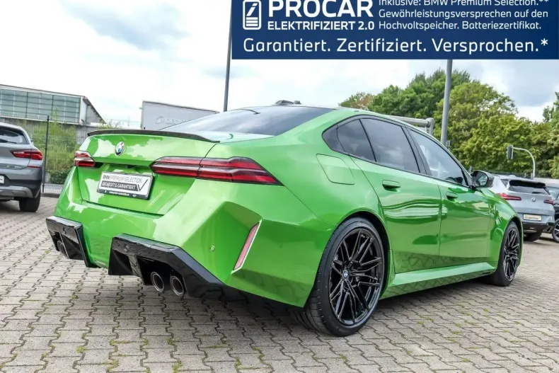 BMW M5 (Seria 5) din 2024 cu 50.652 km - oferta BMW247399 - foto 3