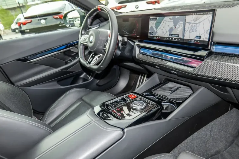 BMW M5 (Seria 5) din 2024 cu 50.652 km - oferta BMW247399 - foto 14
