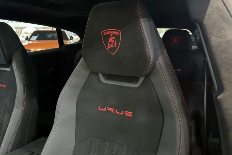 Lamborghini Urus din 2024 cu 24.800 km - oferta LAM247403 - foto 19