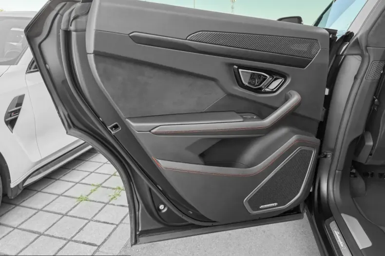 Lamborghini Urus din 2021 cu 89.999 km - oferta LAM247404 - foto 23