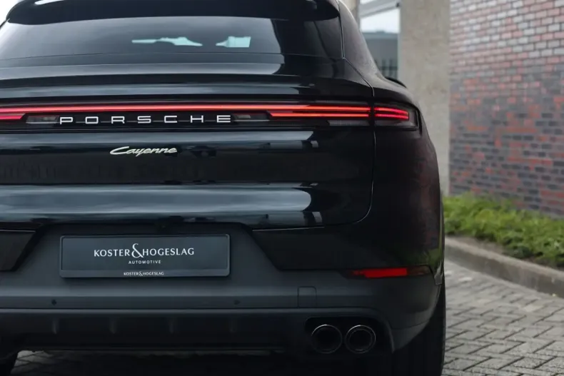 Porsche Cayenne din 2024 cu 17.027 km - oferta POR247405 - foto 12