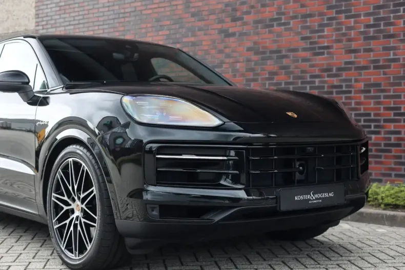 Porsche Cayenne din 2024 cu 17.027 km - oferta POR247405 - foto 17