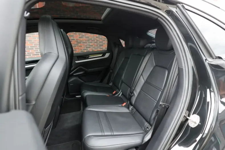 Porsche Cayenne din 2024 cu 17.027 km - oferta POR247405 - foto 27