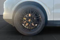 Porsche Cayenne din 2024 cu 47.000 km - oferta POR247407 - foto 4