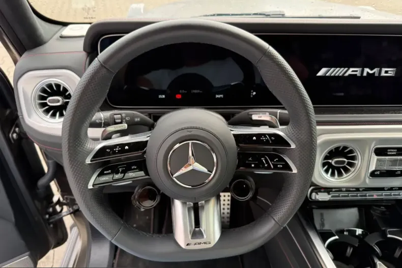 Mercedes-Benz G 63 AMG (Clasa G) din 2025 cu 19.800 km - oferta MER247409 - foto 4