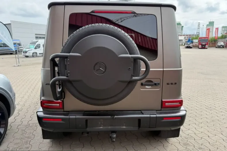 Mercedes-Benz G 63 AMG (Clasa G) din 2025 cu 19.800 km - oferta MER247409 - foto 9