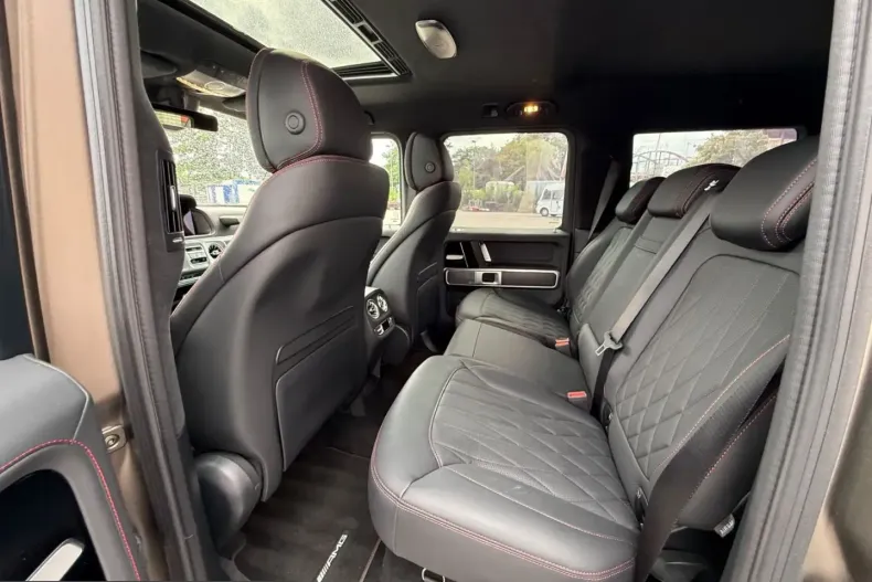 Mercedes-Benz G 63 AMG (Clasa G) din 2025 cu 19.800 km - oferta MER247409 - foto 12