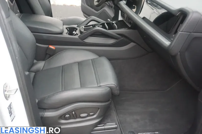 Porsche Cayenne din 2025 cu 14.966 km - oferta POR247410 - foto 20