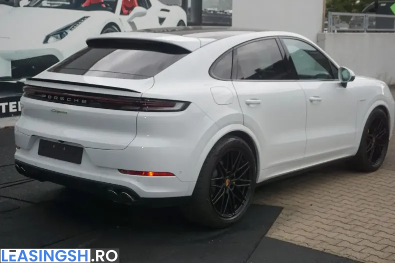 Porsche Cayenne din 2025 cu 14.966 km - oferta POR247410 - foto 49