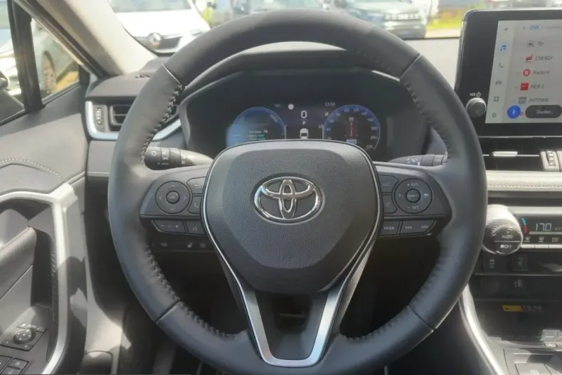 Toyota RAV4 din 2024 cu 18.400 km - oferta TOY247417 - foto 9