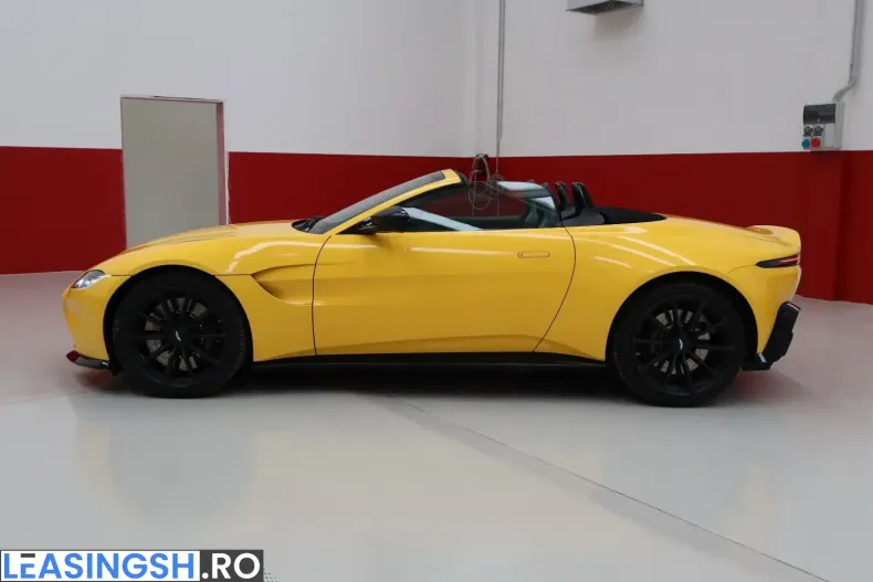 Aston Martin V8 Vantage din 2023 cu 48.202 km - oferta AST247419 - foto 2