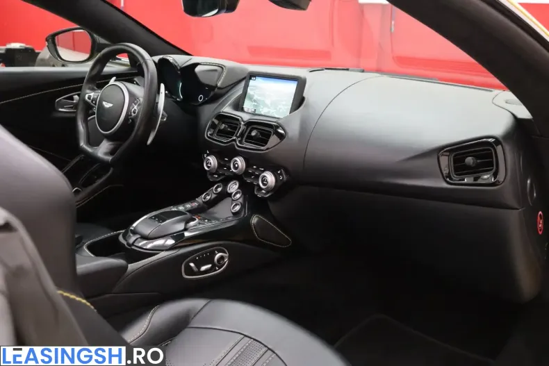 Aston Martin V8 Vantage din 2023 cu 48.202 km - oferta AST247419 - foto 9