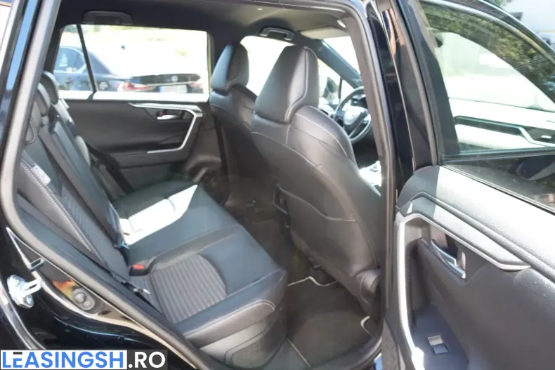 Toyota RAV4 din 2021 cu 89.995 km - oferta TOY247421 - foto 8