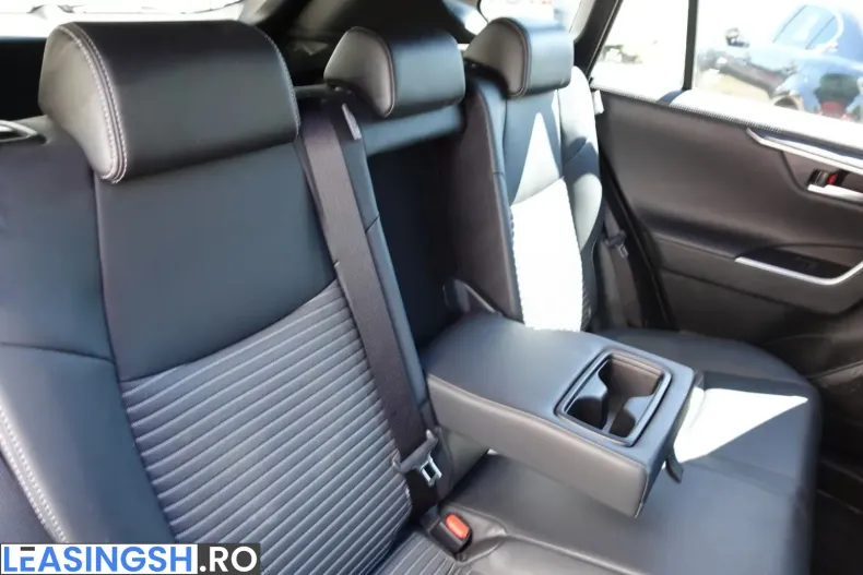 Toyota RAV4 din 2021 cu 89.995 km - oferta TOY247421 - foto 9