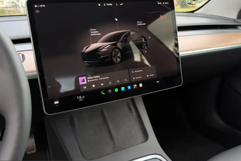 Tesla Model 3 din 2023 cu 68.000 km - oferta TES247422 - foto 15