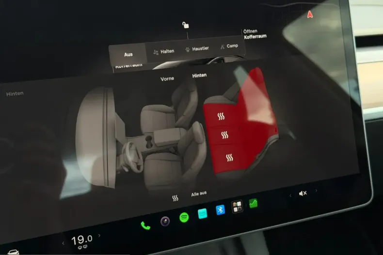 Tesla Model 3 din 2023 cu 68.000 km - oferta TES247422 - foto 22