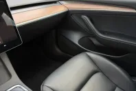 Tesla Model 3 din 2023 cu 68.000 km - oferta TES247422 - foto 24