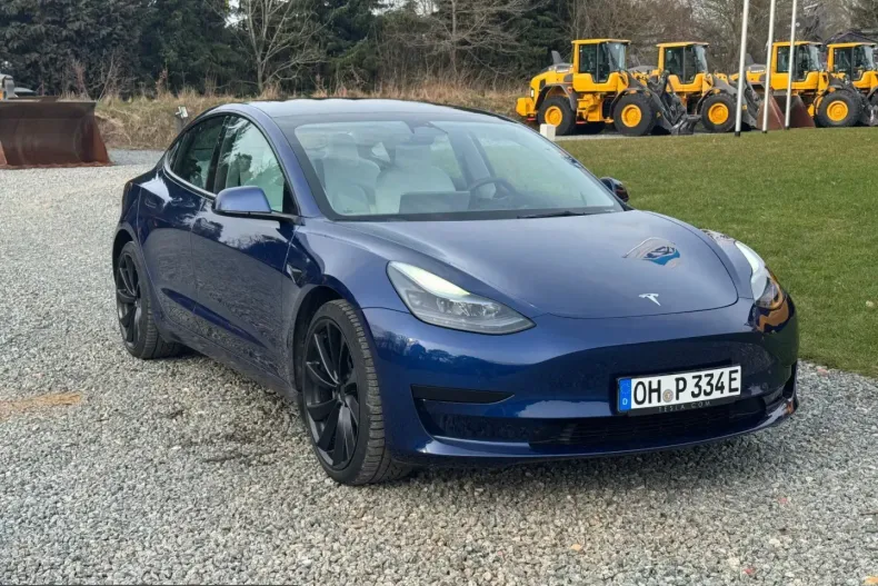 Tesla Model 3 din 2022 cu 50.500 km - oferta TES247423 - foto 6