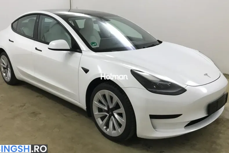 Tesla Model 3 din 2023 cu 42.085 km - oferta TES247425 - foto 3