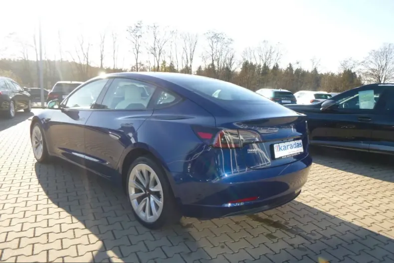 Tesla Model 3 din 2022 cu 64.018 km - oferta TES247427 - foto 4