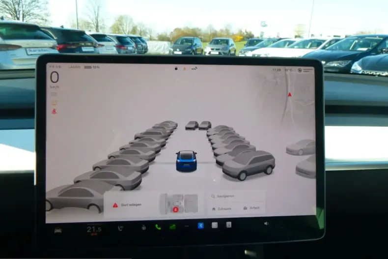 Tesla Model 3 din 2022 cu 64.018 km - oferta TES247427 - foto 17