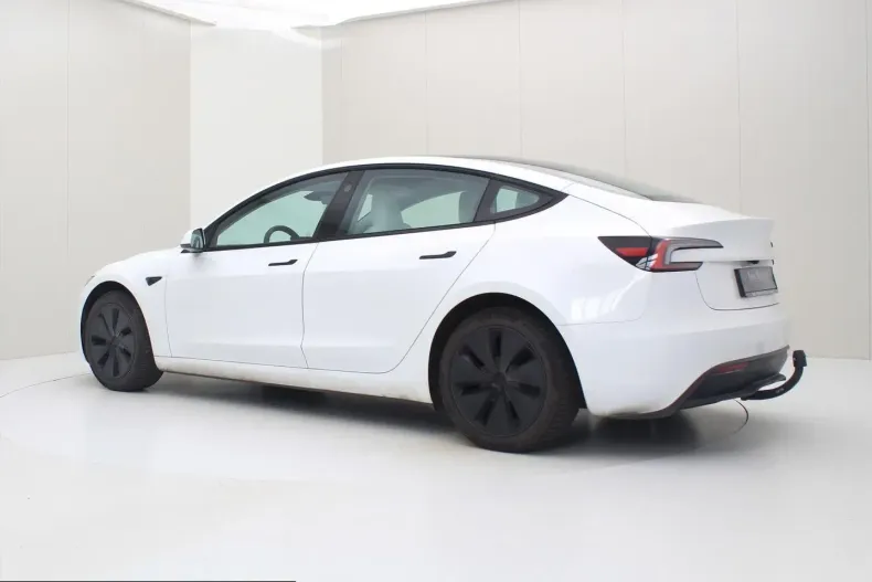 Tesla Model 3 din 2024 cu 34.542 km - oferta TES247428 - foto 3