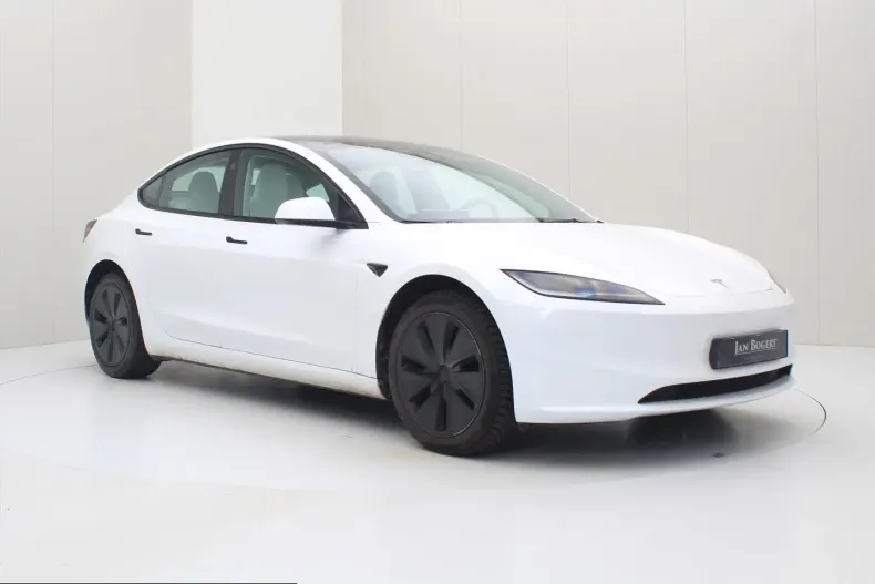 Tesla Model 3 din 2024 cu 34.542 km - oferta TES247428 - foto 4