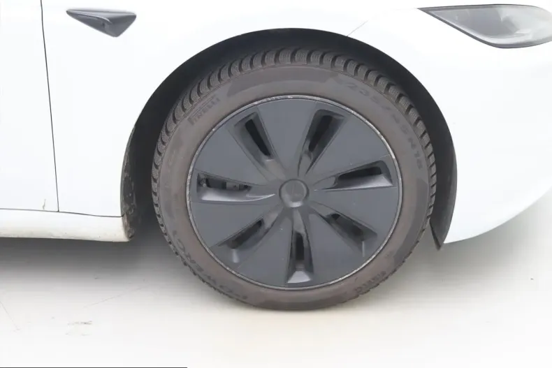 Tesla Model 3 din 2024 cu 34.542 km - oferta TES247428 - foto 9