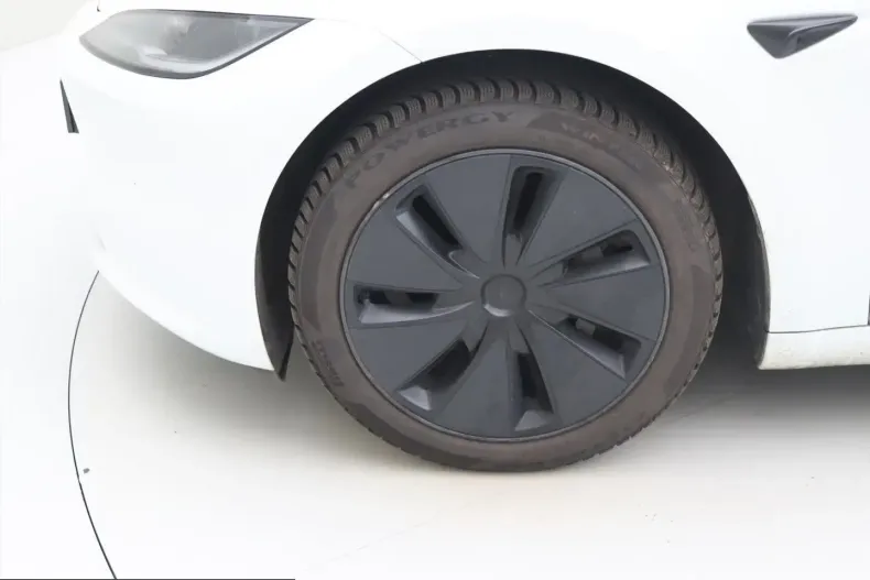 Tesla Model 3 din 2024 cu 34.542 km - oferta TES247428 - foto 12