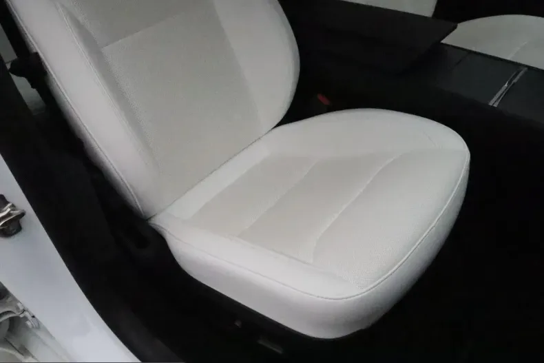 Tesla Model 3 din 2024 cu 34.542 km - oferta TES247428 - foto 15