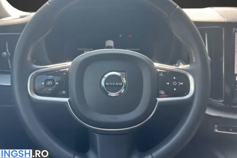 Volvo XC60 din 2023 cu 101.800 km - oferta VOL247430 - foto 9