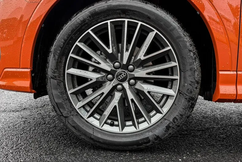 Audi Q3 din 2025 cu 3.783 km - oferta AUD247431 - foto 6