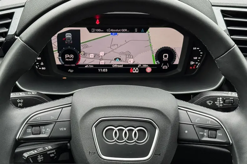Audi Q3 din 2025 cu 3.783 km - oferta AUD247431 - foto 14
