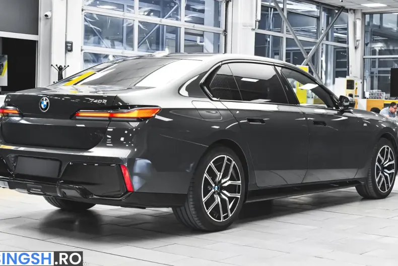 BMW 740 (Seria 7) din 2025 cu 19.349 km - oferta BMW247433 - foto 6