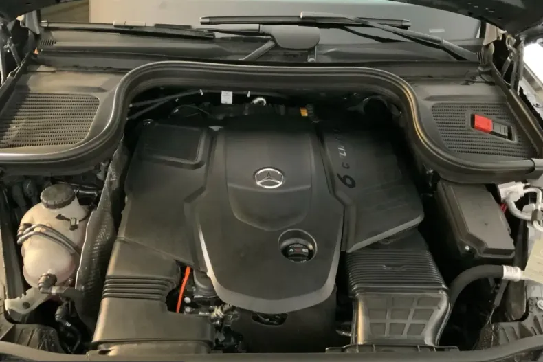 Mercedes-Benz GLS 450 (Clasa GLS) din 2025 cu 6.380 km - oferta MER247437 - foto 11