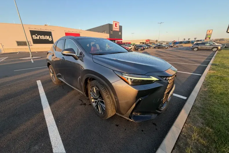 Lexus NX 450h din 2023 cu 125.000 km - oferta LEX247446 - foto 4
