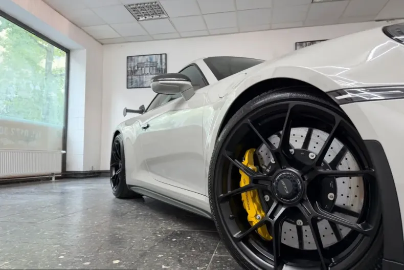 Porsche 992 din 2023 cu 5.000 km - oferta POR247451 - foto 6