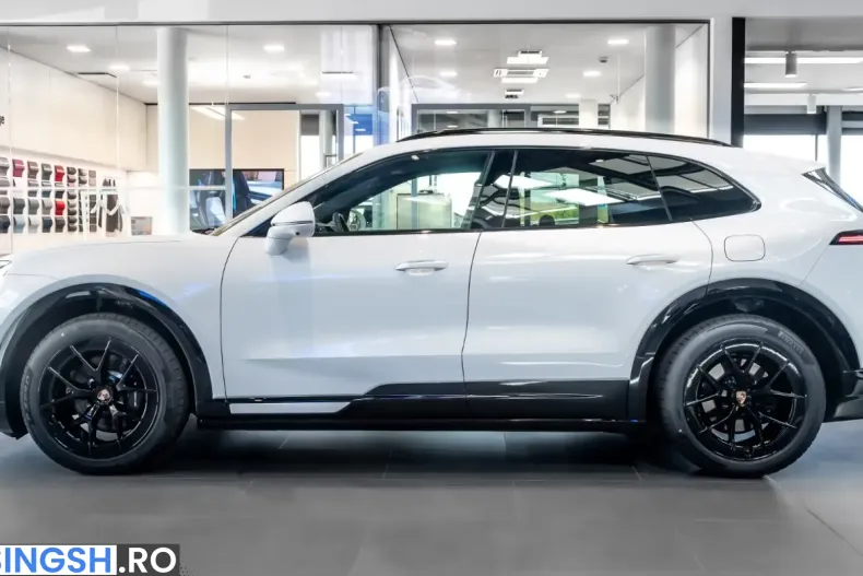 Porsche Cayenne din 2026 cu 9.900 km - oferta POR247453 - foto 6