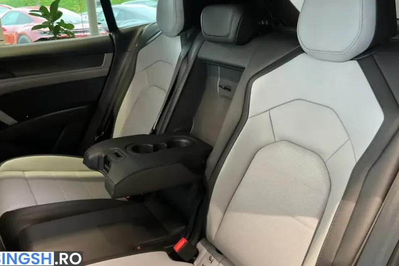 Porsche Cayenne din 2026 cu 6.000 km - oferta POR247454 - foto 23