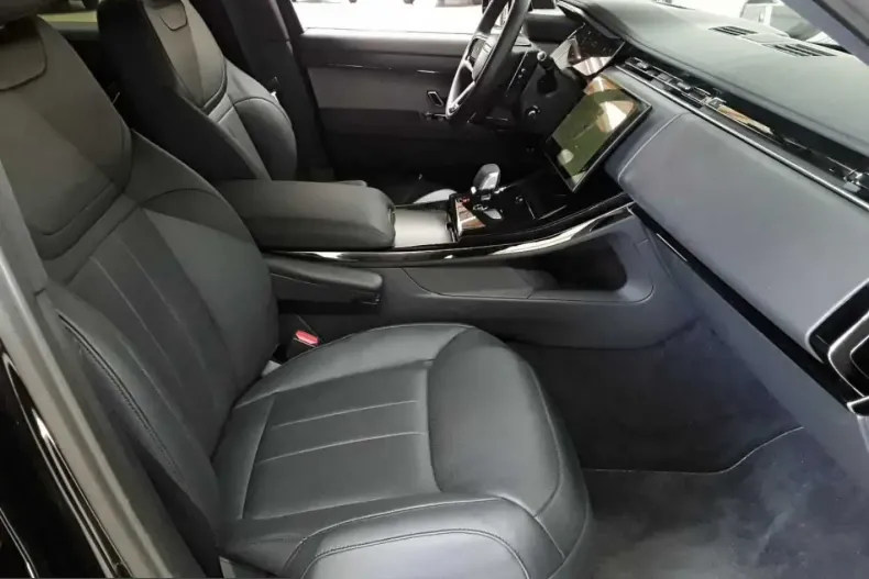 Land Rover Range Rover Sport din 2025 cu 19.082 km - oferta LAN247460 - foto 7