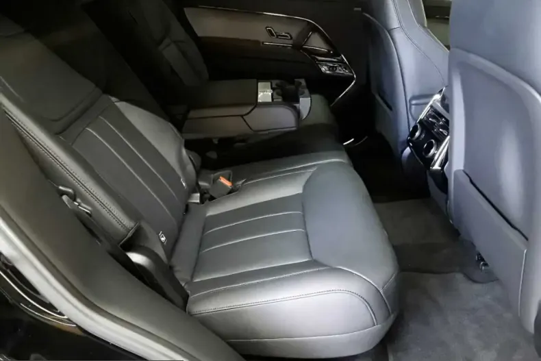 Land Rover Range Rover Sport din 2025 cu 19.082 km - oferta LAN247460 - foto 13