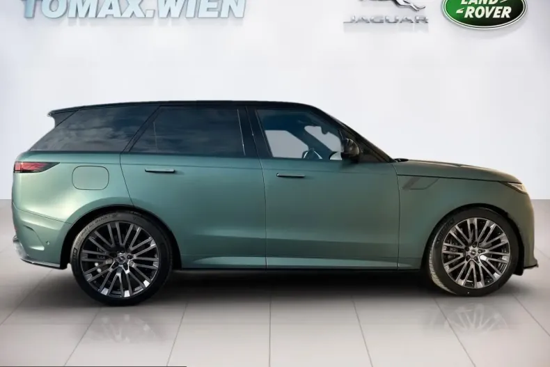 Land Rover Range Rover Sport din 2025 cu 6.500 km - oferta LAN247461 - foto 3