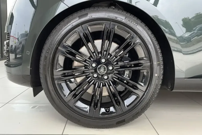 Land Rover Range Rover din 2025 cu 1.900 km - oferta LAN247465 - foto 15