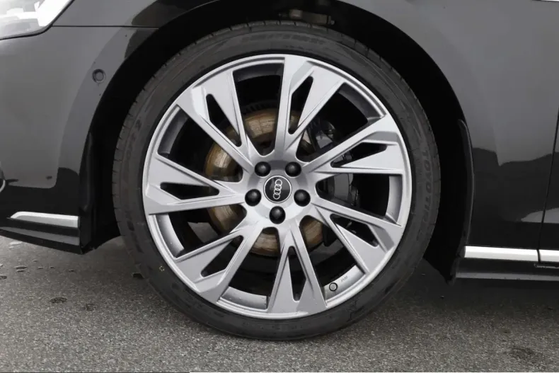 Audi A8 din 2022 cu 38.966 km - oferta AUD247474 - foto 7