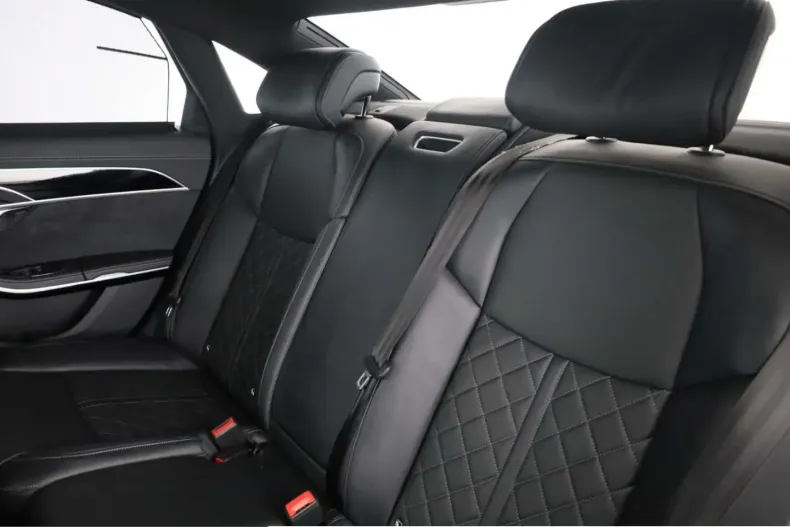 Audi A8 din 2022 cu 38.966 km - oferta AUD247474 - foto 10