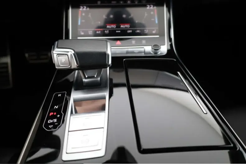 Audi A8 din 2022 cu 38.966 km - oferta AUD247474 - foto 24