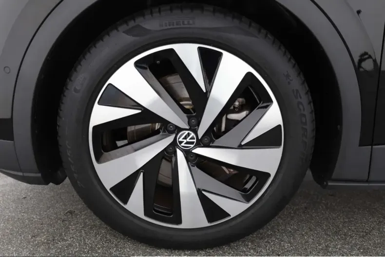 Volkswagen ID.4 din 2025 cu 28.469 km - oferta VOL247477 - foto 7